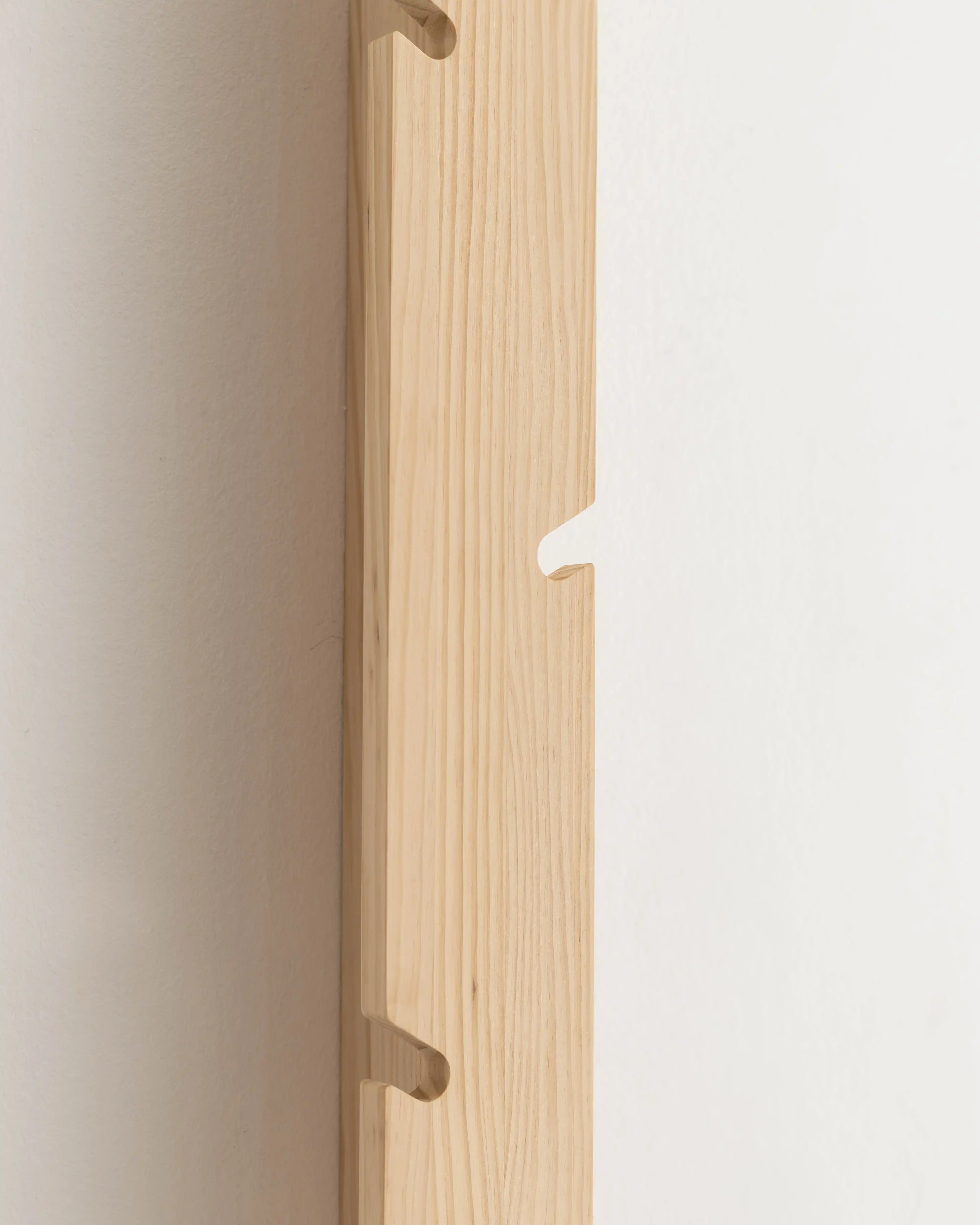 Wall coat rack Saona in solid pine wood 100 cm - Image 6