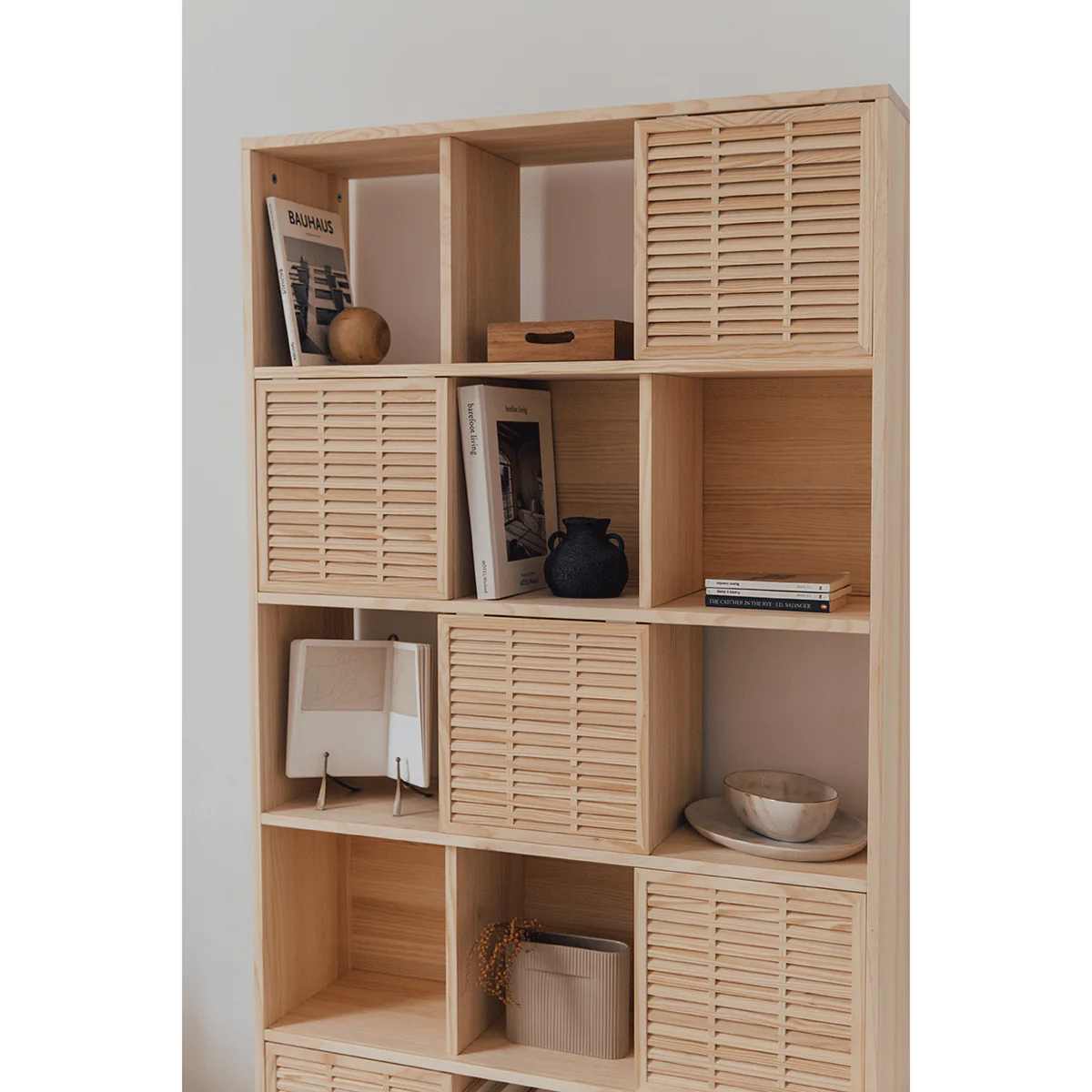 Bookcase Estreta in pine with 5 doors 98 cm - Image 4