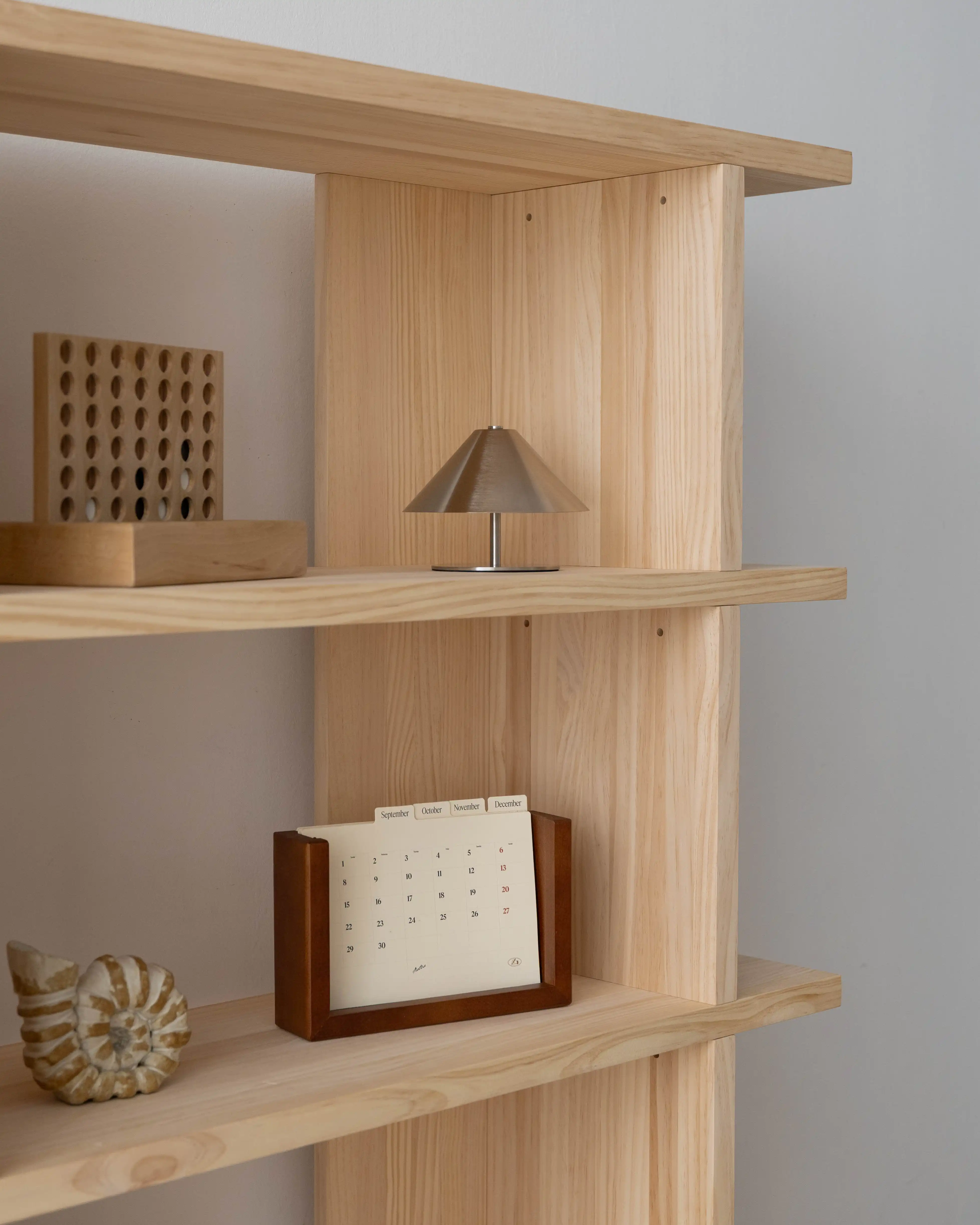 Montgó solid wood bookcase 180 x 152.6 cm - Image 5