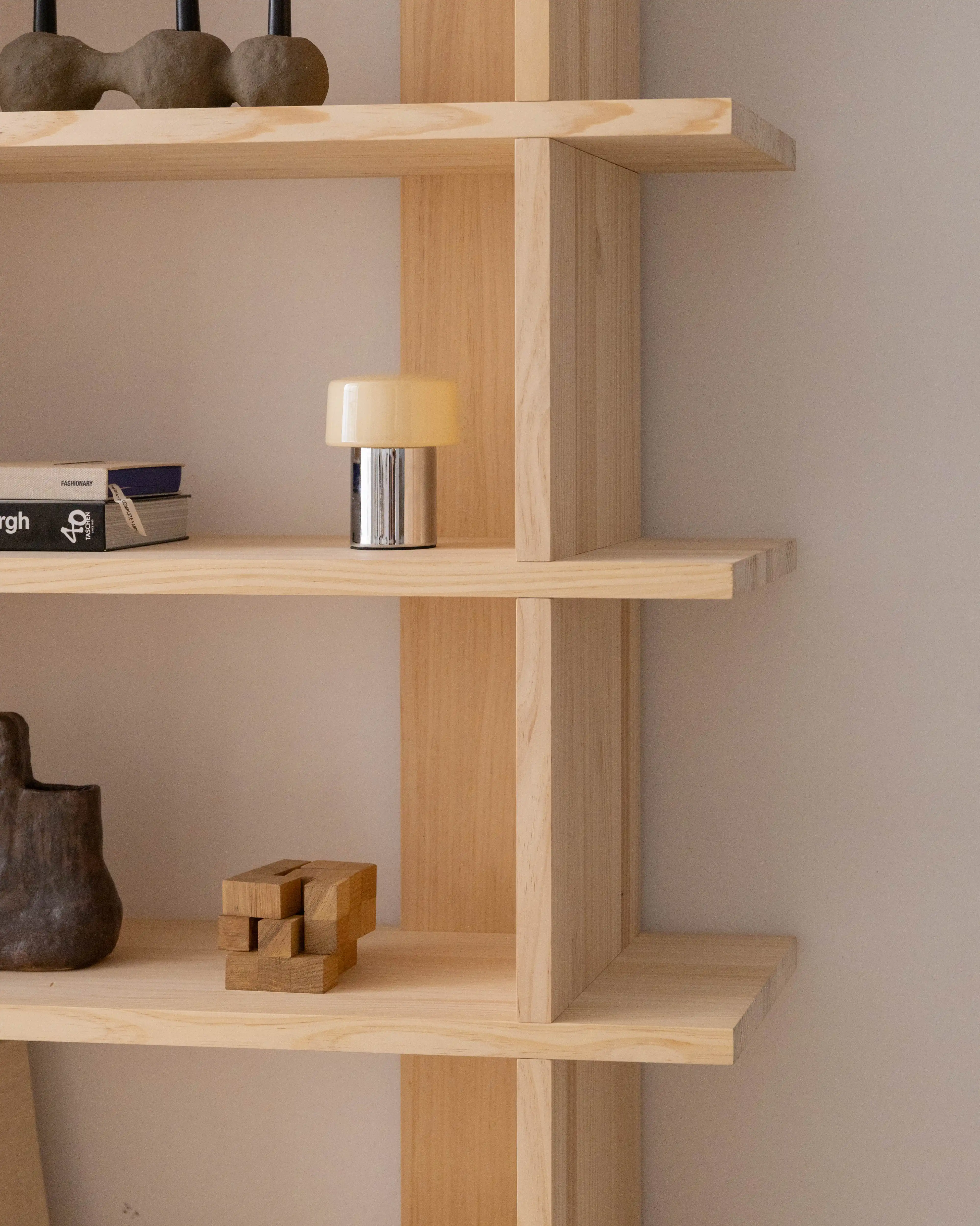 Montgó solid wood bookcase 180 x 190 cm - Image 5