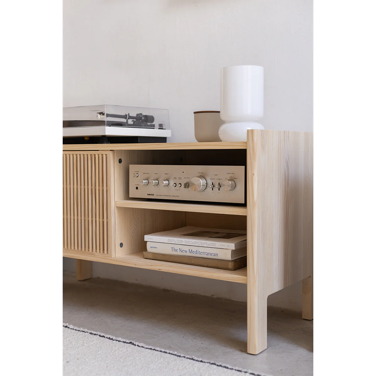 Small Mendia solid wood TV furniture for vinyl records 1 door 102 cm - Image 5